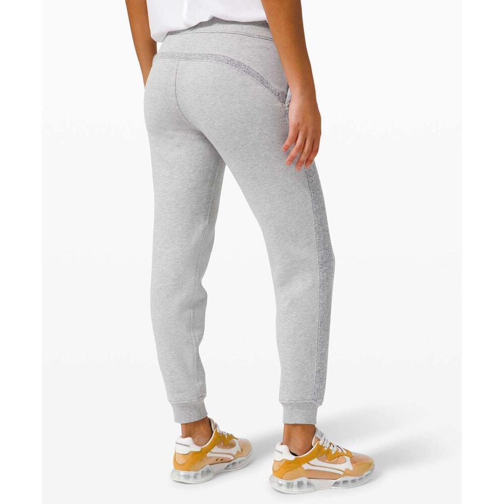NEW Lululemon Scuba Jogger Sherpa Stripe Heather Grey Gray Joggers Pants Size 10 - Picture 2 of 14